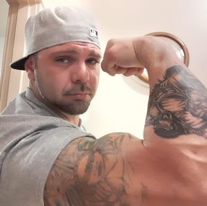 Meet your Posher, Deebo